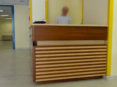  ospedale, arredamenti ospedalieri su misura, arredo interni mantova, b2b, collaborazione tra aziende, rapporti collaborativi, falegnameria mantova, business to business, business 2 business